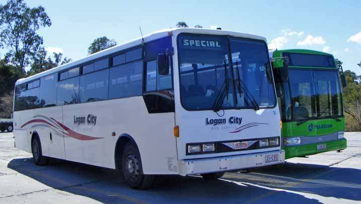 Logan City Hino RG197K MCA 21